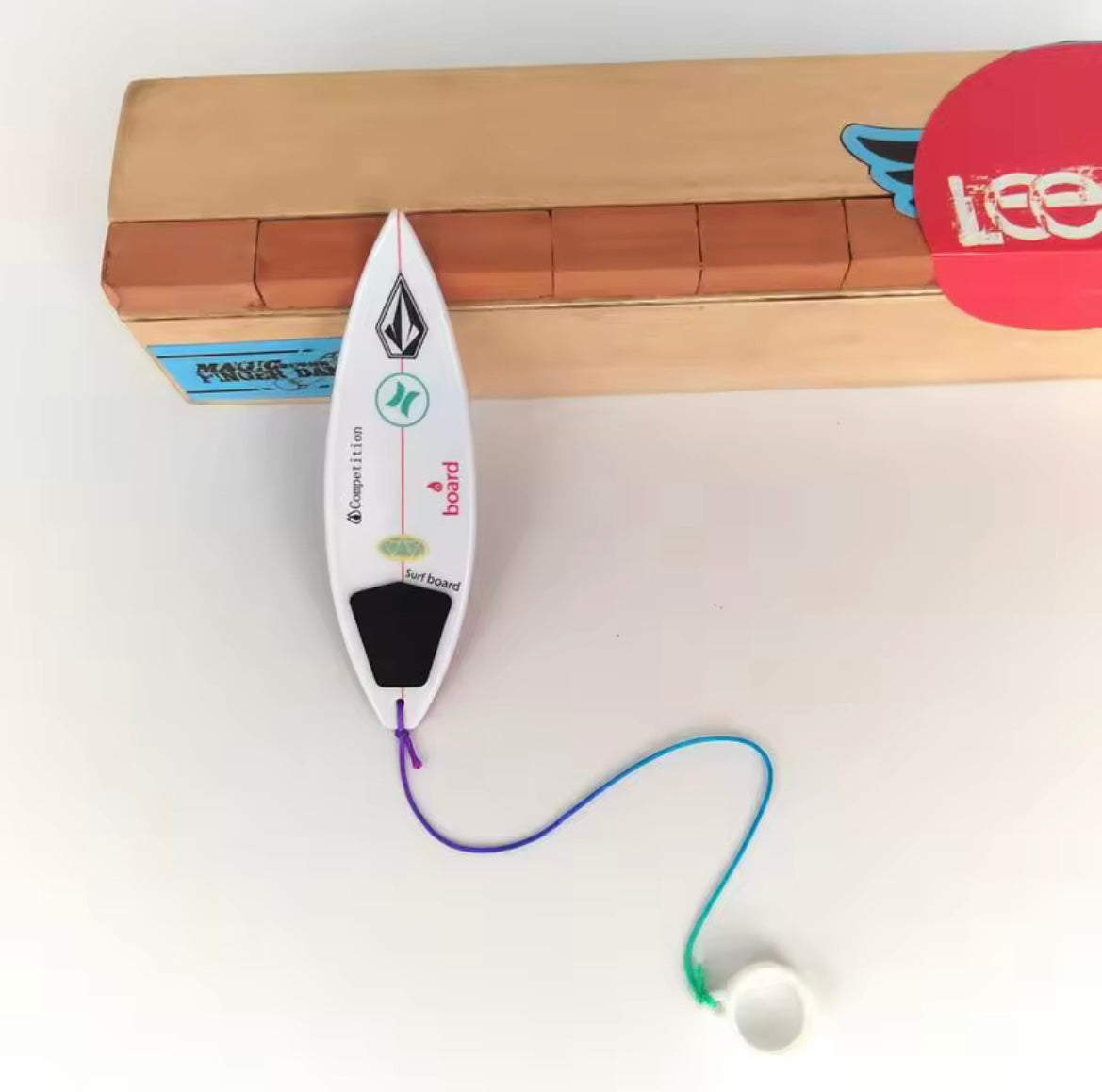 SURFBOARD FINGERBOARD
