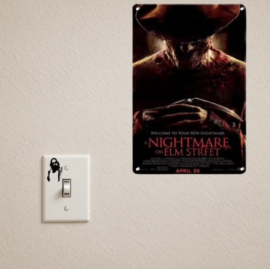 A NIGHTMARE ON ELM STREET TIN SIGN (20X30 CM)